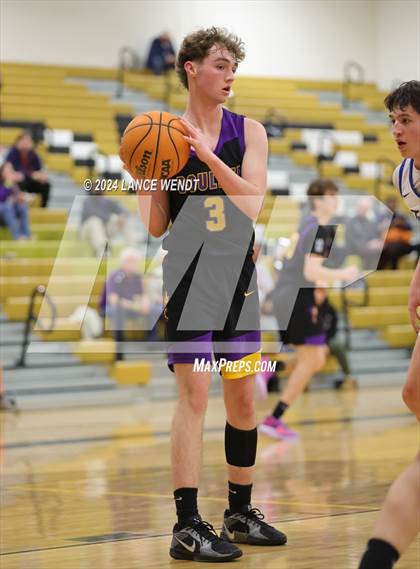 Thumbnail 1 in Longmont vs. Boulder photogallery.