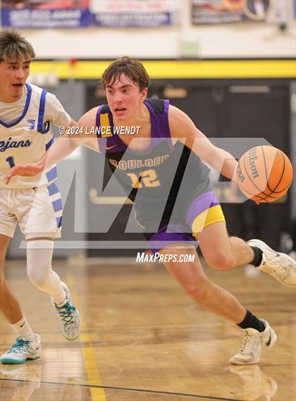 Thumbnail 2 in Longmont vs. Boulder photogallery.