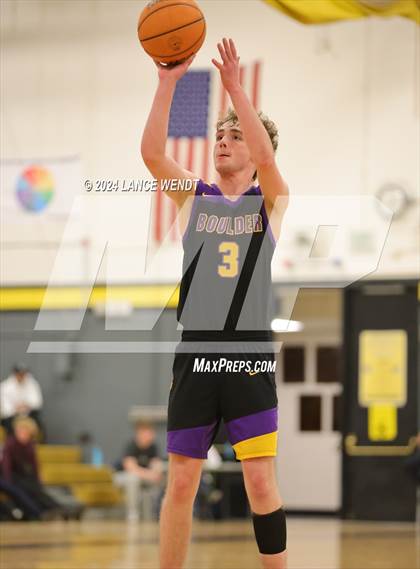 Thumbnail 1 in Longmont vs. Boulder photogallery.