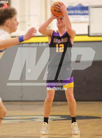 Thumbnail 1 in Longmont vs. Boulder photogallery.