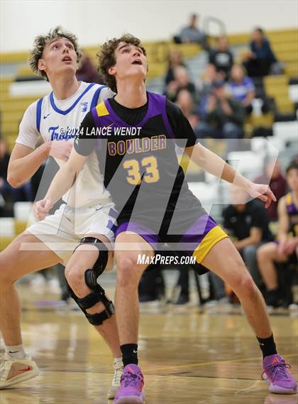 Thumbnail 2 in Longmont vs. Boulder photogallery.