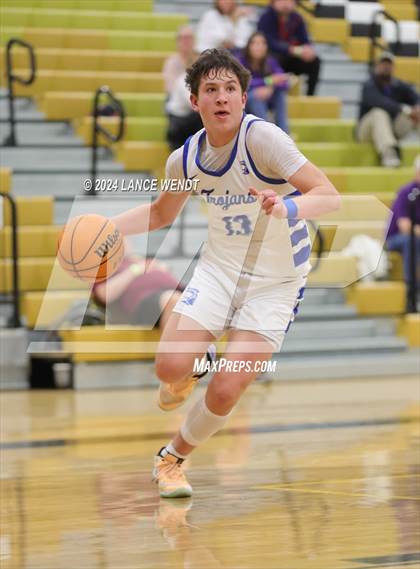 Thumbnail 2 in Longmont vs. Boulder photogallery.