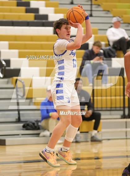 Thumbnail 2 in Longmont vs. Boulder photogallery.