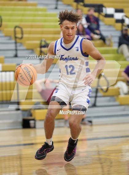 Thumbnail 3 in Longmont vs. Boulder photogallery.
