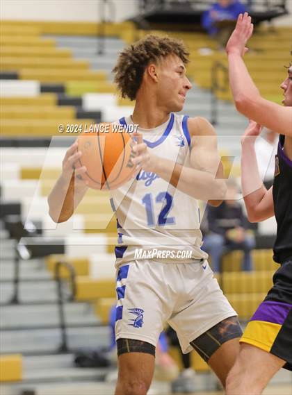 Thumbnail 1 in Longmont vs. Boulder photogallery.