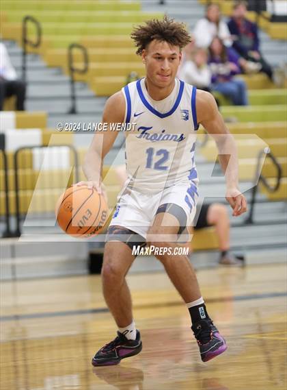 Thumbnail 2 in Longmont vs. Boulder photogallery.