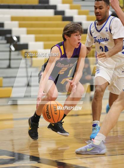 Thumbnail 3 in Longmont vs. Boulder photogallery.