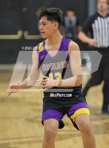 Thumbnail 1 in Longmont vs. Boulder photogallery.