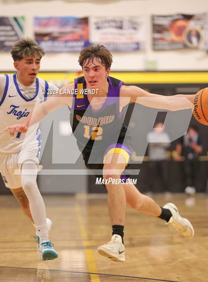 Thumbnail 3 in Longmont vs. Boulder photogallery.