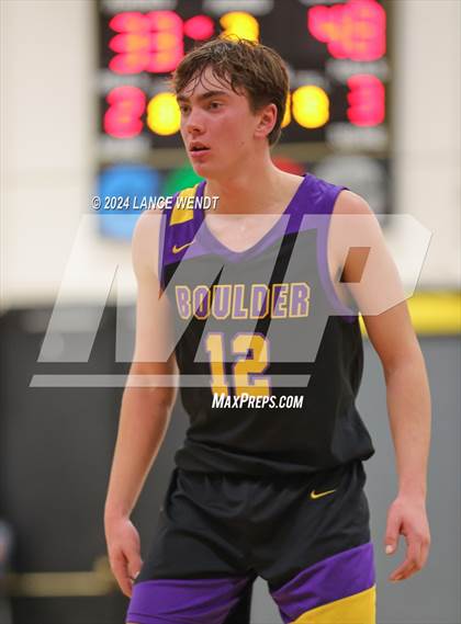 Thumbnail 1 in Longmont vs. Boulder photogallery.