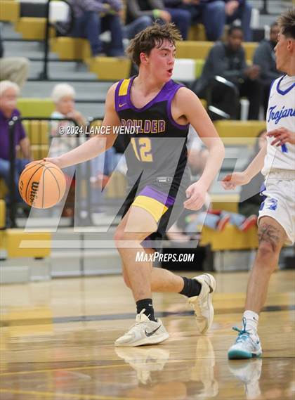 Thumbnail 1 in Longmont vs. Boulder photogallery.