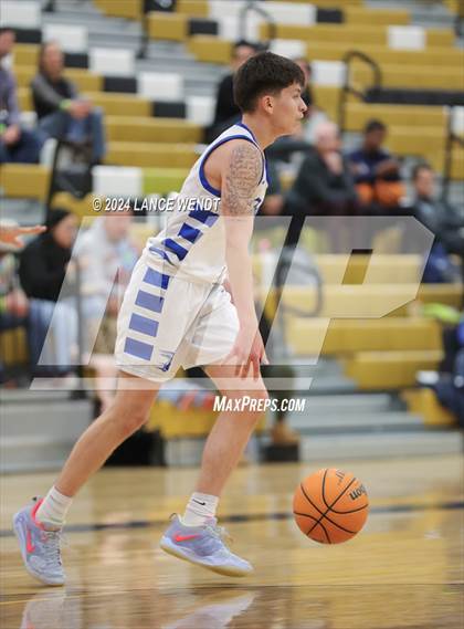 Thumbnail 2 in Longmont vs. Boulder photogallery.