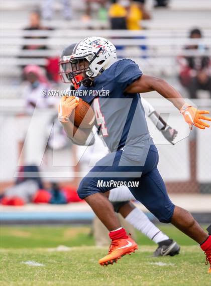 Thumbnail 1 in Harnett Central @ Terry Sanford photogallery.