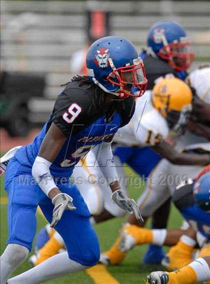 Thumbnail 1 in Olive Branch vs. Pahokee (Miami Kickoff Classic) photogallery.
