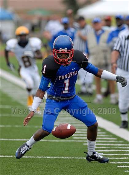 Thumbnail 1 in Olive Branch vs. Pahokee (Miami Kickoff Classic) photogallery.