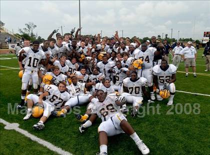 Thumbnail 3 in Olive Branch vs. Pahokee (Miami Kickoff Classic) photogallery.