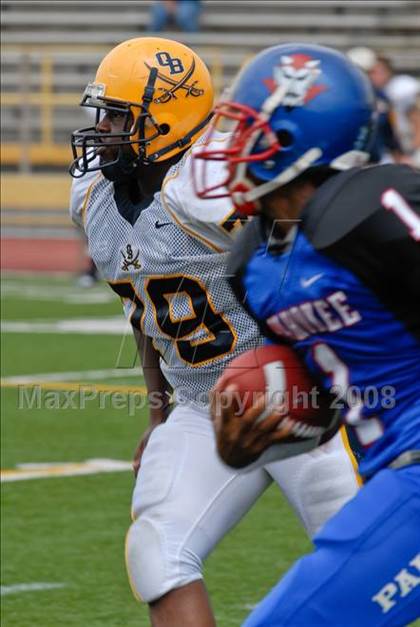 Thumbnail 1 in Olive Branch vs. Pahokee (Miami Kickoff Classic) photogallery.