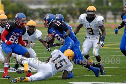 Thumbnail 3 in Olive Branch vs. Pahokee (Miami Kickoff Classic) photogallery.