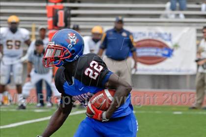 Thumbnail 3 in Olive Branch vs. Pahokee (Miami Kickoff Classic) photogallery.