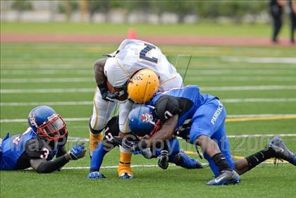 Thumbnail 3 in Olive Branch vs. Pahokee (Miami Kickoff Classic) photogallery.