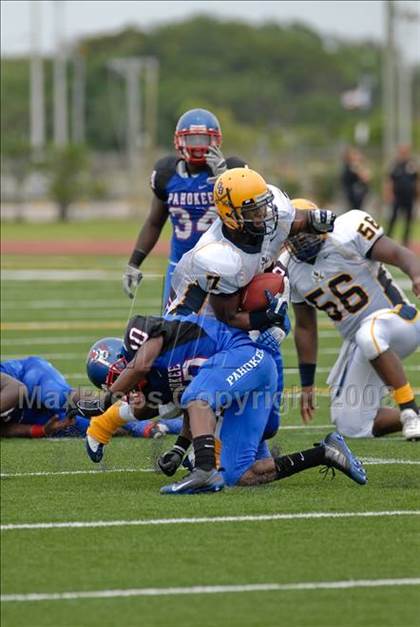 Thumbnail 2 in Olive Branch vs. Pahokee (Miami Kickoff Classic) photogallery.