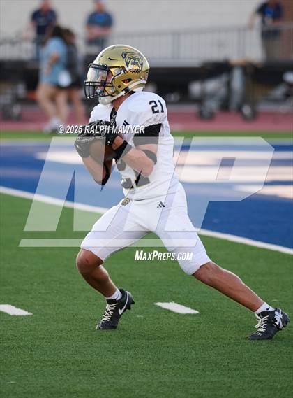 Thumbnail 1 in Alexander @ Boerne-Champion photogallery.