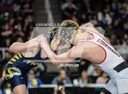 Thumbnail 3 in NYSPHSAA Division 2 Championships (FINALS 131 to 152) photogallery.