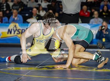 Thumbnail 1 in NYSPHSAA Division 2 Championships (FINALS 131 to 152) photogallery.