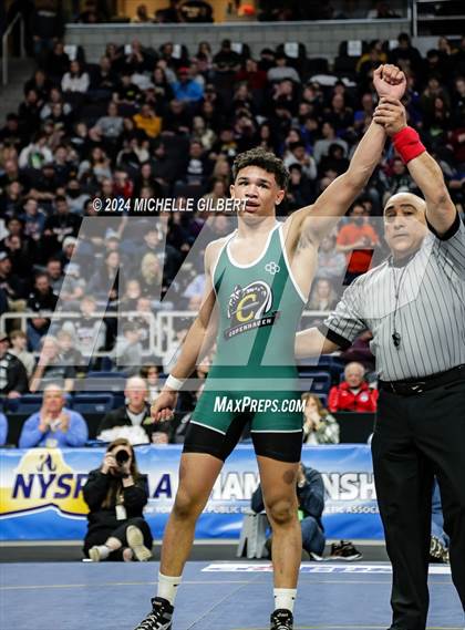 Thumbnail 3 in NYSPHSAA Division 2 Championships (FINALS 131 to 152) photogallery.