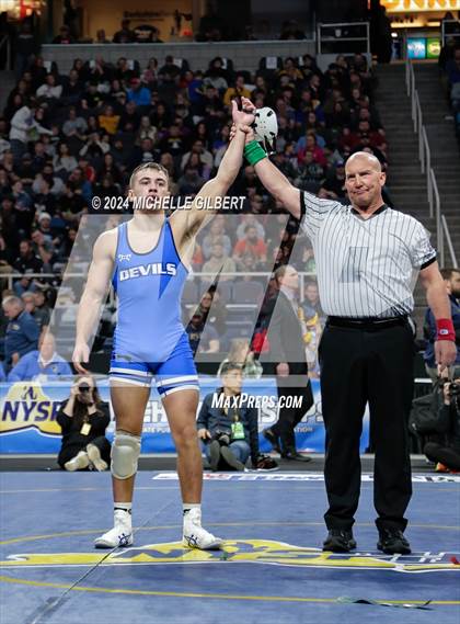 Thumbnail 3 in NYSPHSAA Division 2 Championships (FINALS 131 to 152) photogallery.
