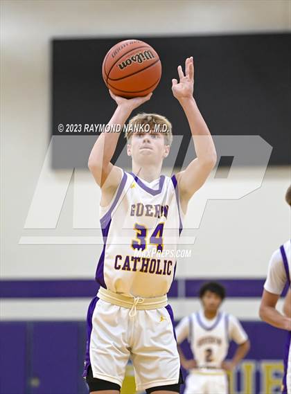 Thumbnail 1 in Westfield @ Guerin Catholic photogallery.