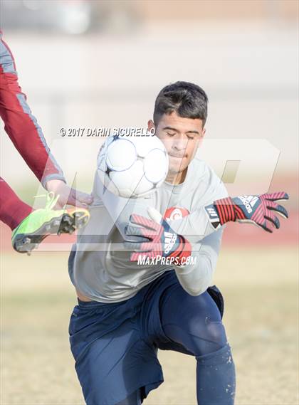 Thumbnail 2 in Coronado vs. Desert Ridge (Stephan Hopp/Anthony Solis Cactus Cup) photogallery.