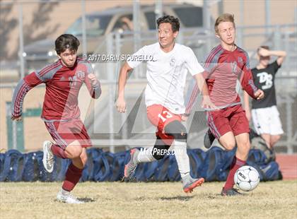 Thumbnail 2 in Coronado vs. Desert Ridge (Stephan Hopp/Anthony Solis Cactus Cup) photogallery.