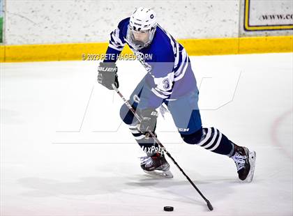 Thumbnail 1 in Chatham @ Randolph (Mennen Cup Final) photogallery.