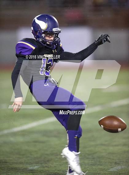 Thumbnail 2 in Sumner @ Puyallup photogallery.