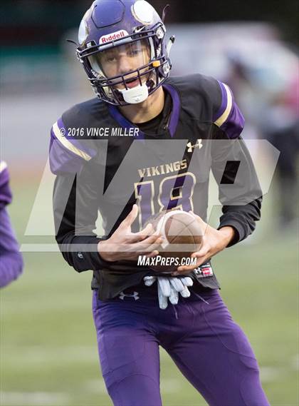 Thumbnail 2 in Sumner @ Puyallup photogallery.
