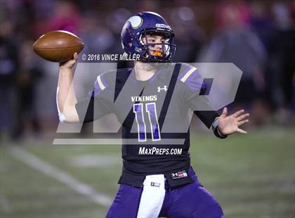 Thumbnail 2 in Sumner @ Puyallup photogallery.