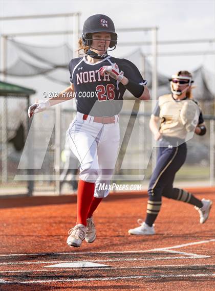 Thumbnail 3 in Aquinas @ Olathe North photogallery.