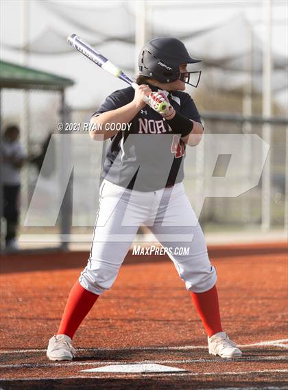 Thumbnail 3 in Aquinas @ Olathe North photogallery.