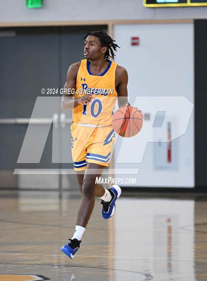 Thumbnail 2 in Grant vs. Alameda (Bishop O'Dowd Thanksgiving Showcase) photogallery.