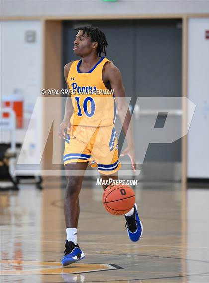 Thumbnail 3 in Grant vs. Alameda (Bishop O'Dowd Thanksgiving Showcase) photogallery.