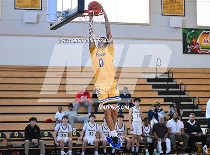 Thumbnail 3 in Grant vs. Alameda (Bishop O'Dowd Thanksgiving Showcase) photogallery.