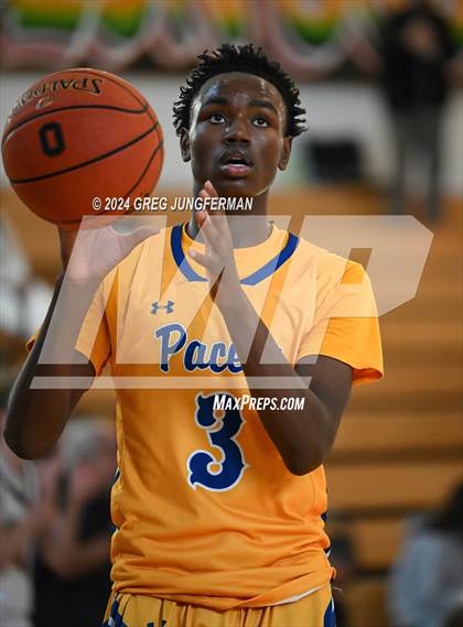 Thumbnail 2 in Grant vs. Alameda (Bishop O'Dowd Thanksgiving Showcase) photogallery.