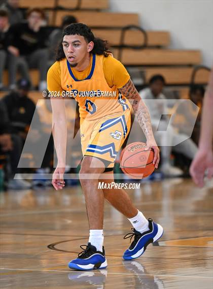 Thumbnail 3 in Grant vs. Alameda (Bishop O'Dowd Thanksgiving Showcase) photogallery.