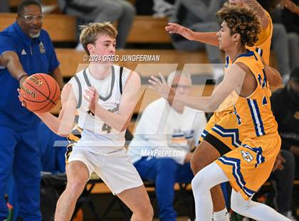 Thumbnail 3 in Grant vs. Alameda (Bishop O'Dowd Thanksgiving Showcase) photogallery.