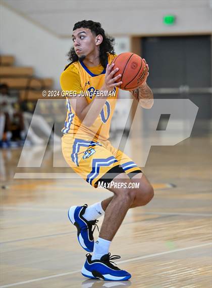 Thumbnail 1 in Grant vs. Alameda (Bishop O'Dowd Thanksgiving Showcase) photogallery.