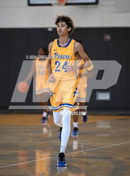 Thumbnail 3 in Grant vs. Alameda (Bishop O'Dowd Thanksgiving Showcase) photogallery.