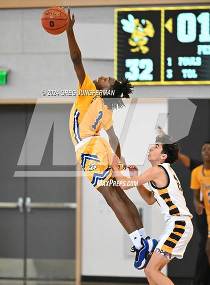 Thumbnail 3 in Grant vs. Alameda (Bishop O'Dowd Thanksgiving Showcase) photogallery.