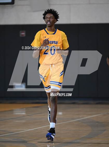 Thumbnail 3 in Grant vs. Alameda (Bishop O'Dowd Thanksgiving Showcase) photogallery.