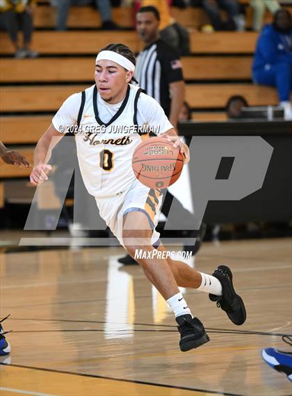 Thumbnail 2 in Grant vs. Alameda (Bishop O'Dowd Thanksgiving Showcase) photogallery.